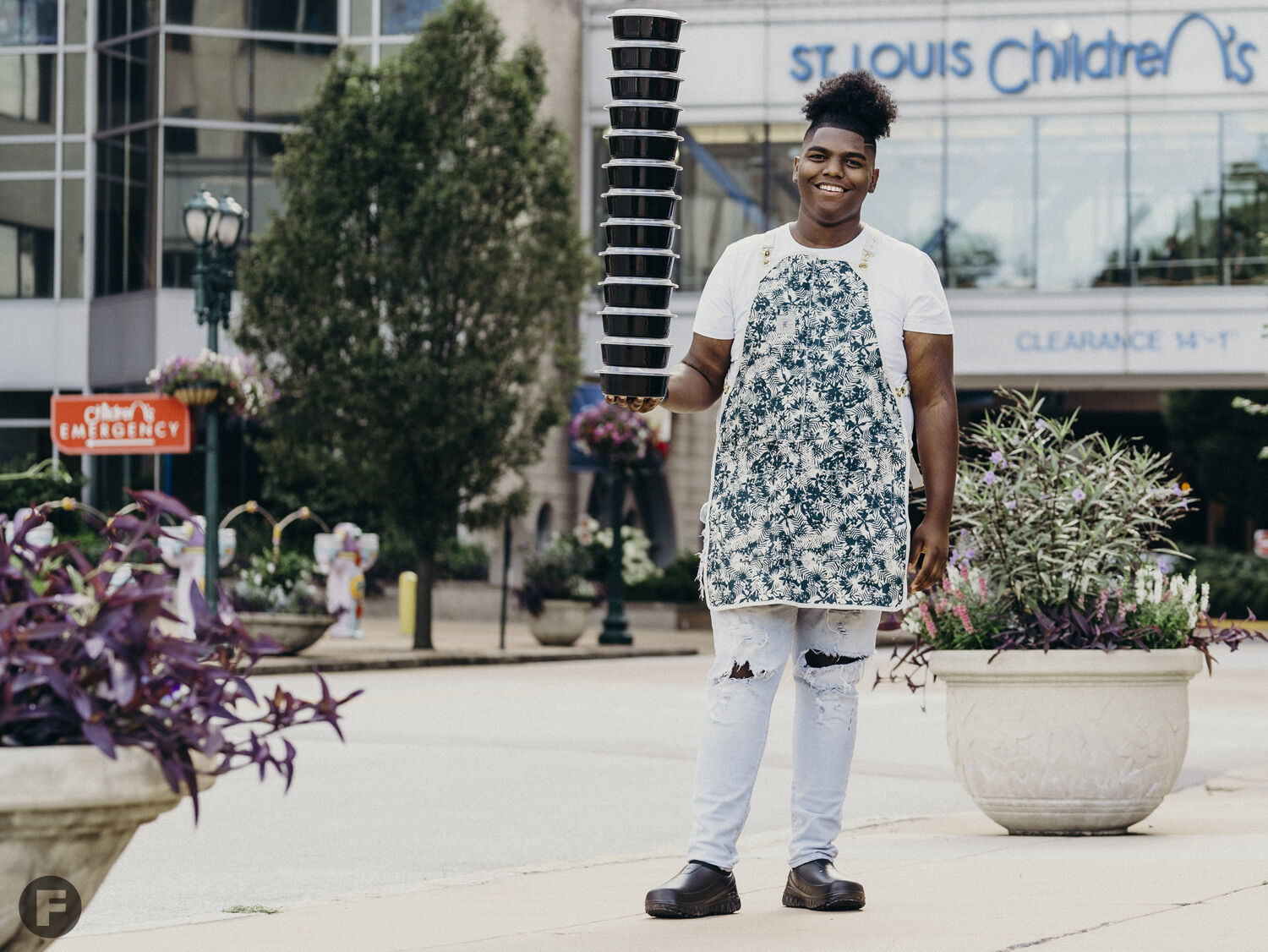 Feeding the Frontline STL: Gourmet Meals for Healthcare Workers